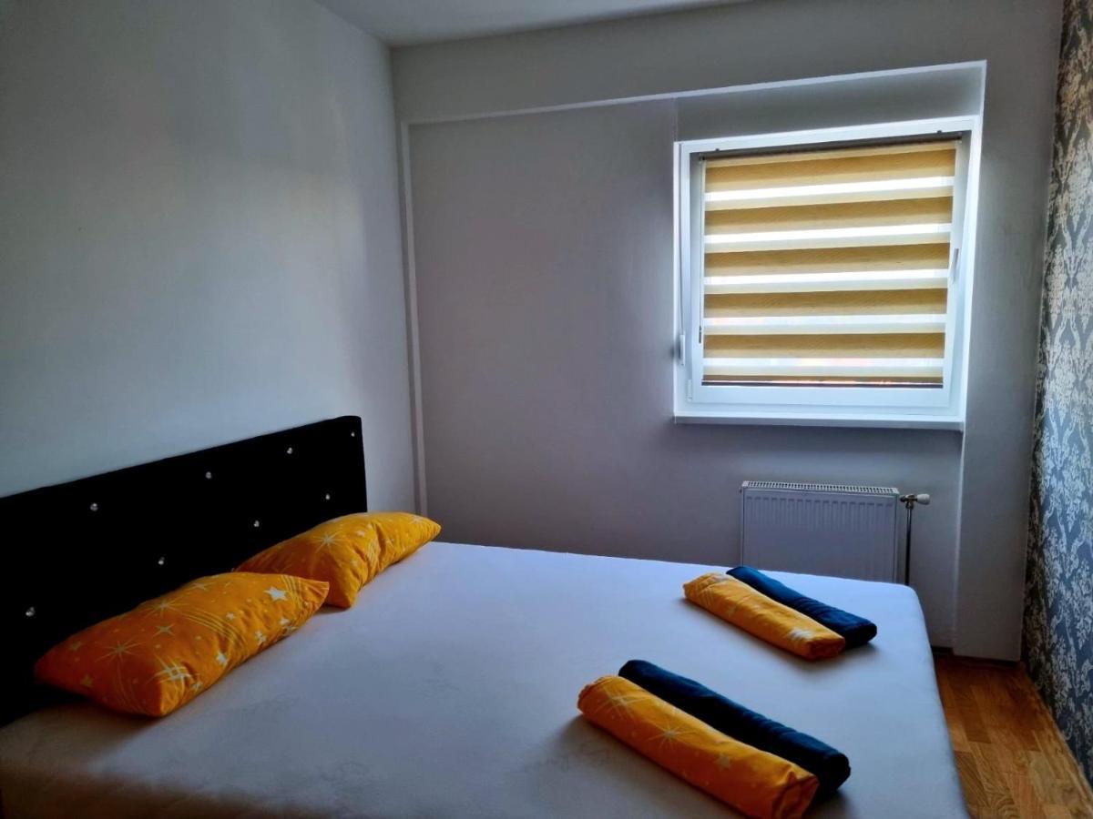 Apartman Court Приєдор Екстер'єр фото