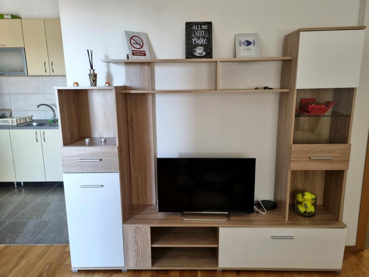 Apartman Court Приєдор Екстер'єр фото